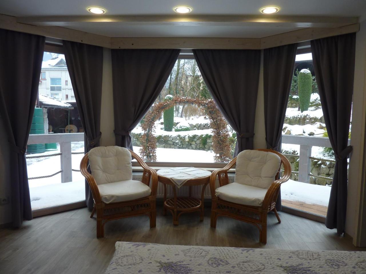 Pension Ayky Jablonec nad Nisou Buitenkant foto